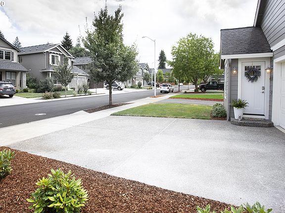 2nd image of 4434 NE 136th Ave