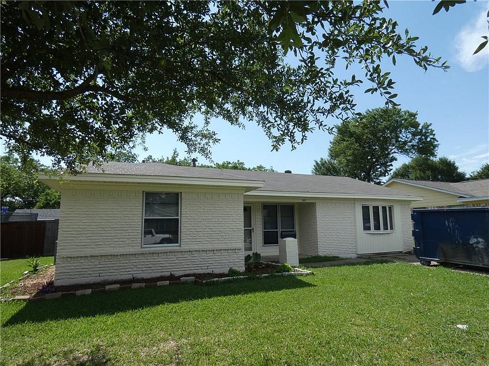 1st image of 3021 Donald Dr