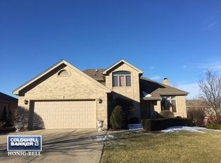 12966 Fairway Dr, Lemont, IL 60439