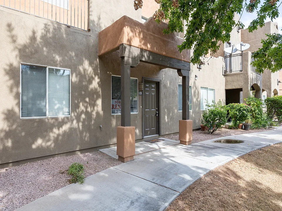 1718 W Colter St #119