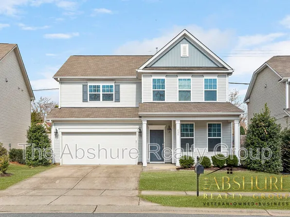 436 Stapleford Ln, Fuquay Varina, NC 27526