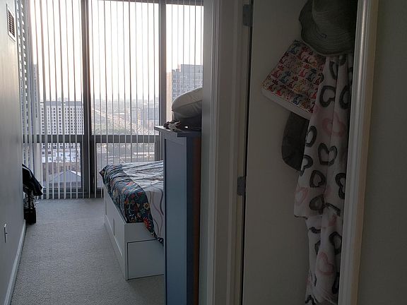 5th image of 1235 S Prairie Ave APT 2408