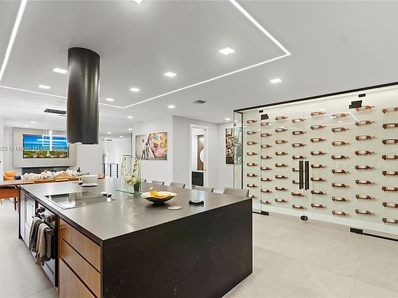 2nd image of 1504 Passion Vine Cir #234