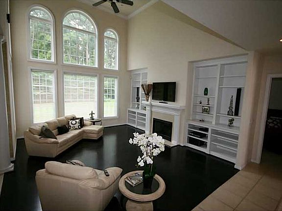 3rd image of 5008 Summer Harvest Ln