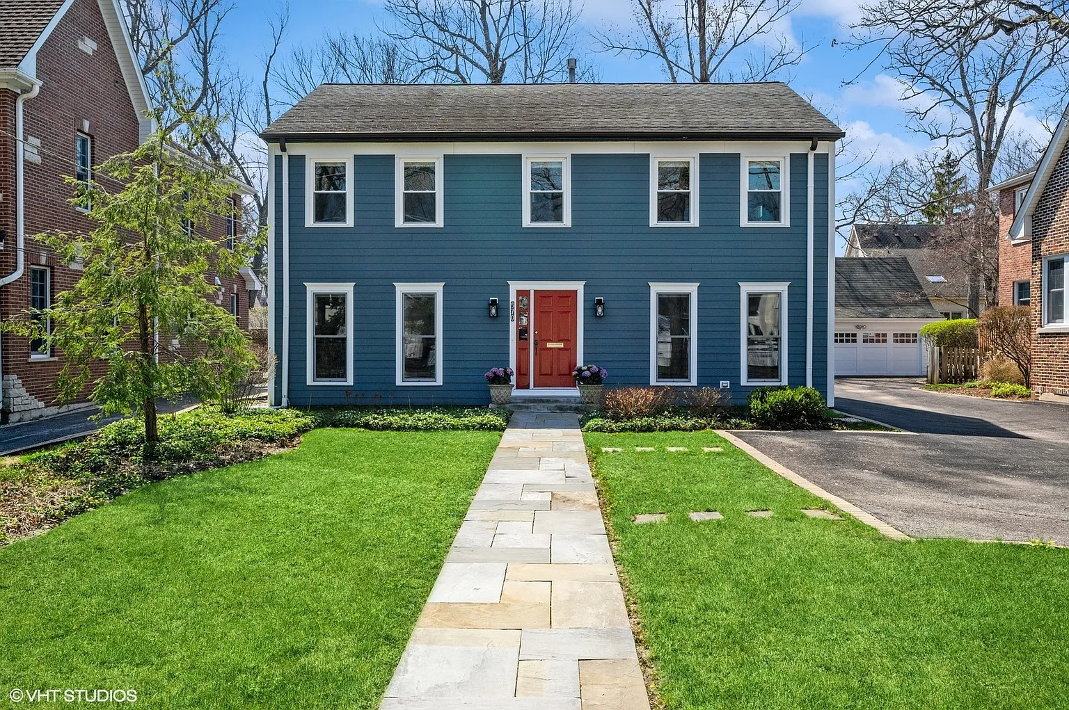 570 Drexel Ave photo 1