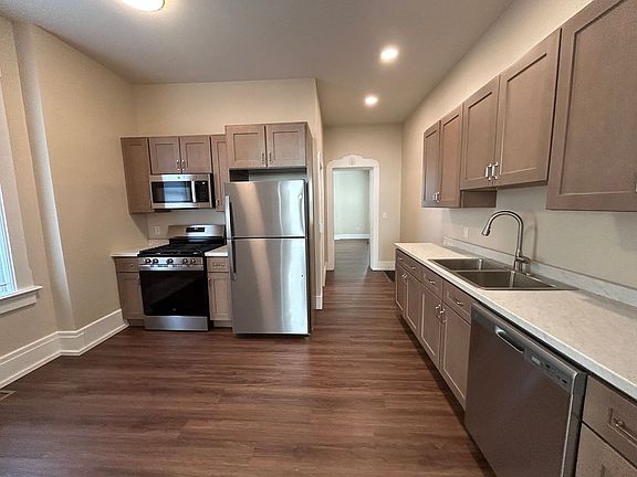 4th image of 1001 Kentucky St #A