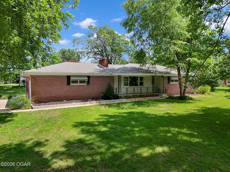 1st image of 3101 Moorhead Dr