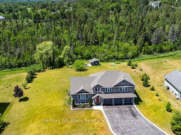 3rd image of 15 Rustlewood Ave