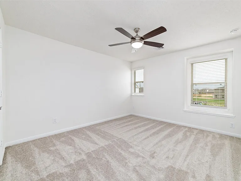 7731 Coral Key Dr — Photo 28