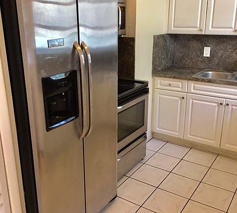 5th image of 380 NW 130th St