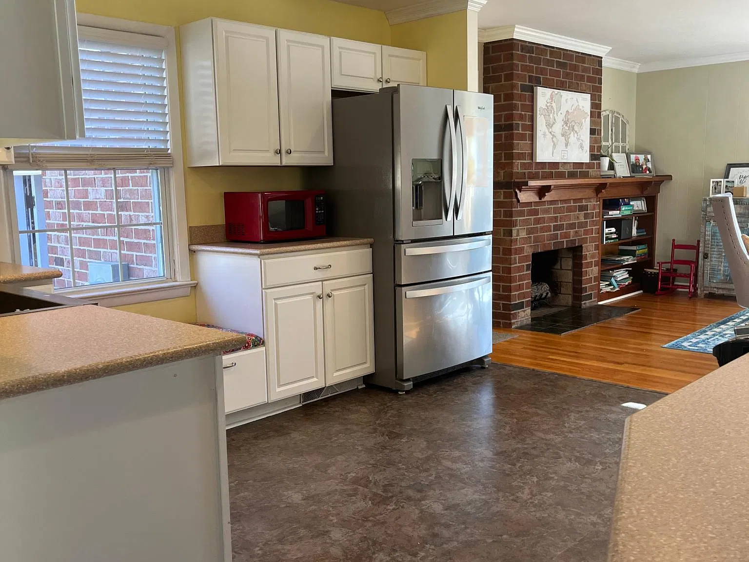 331 Brandon Ct — Photo 4