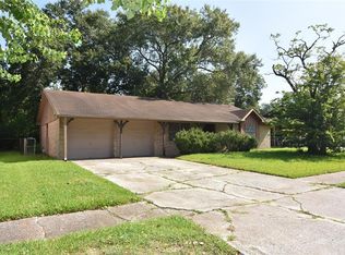 6318 Newquay St, Houston, TX 77085