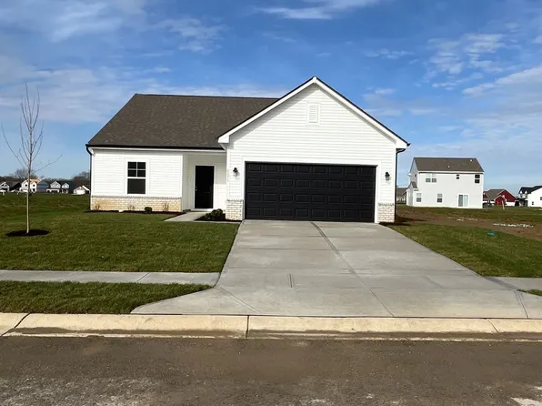 8073 Clary Ln, Pendleton, IN 46064