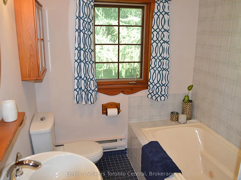 103 Nordic Rd — Photo 35