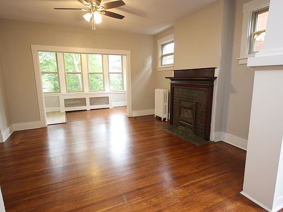 4th image of 6608 Dalzell Pl