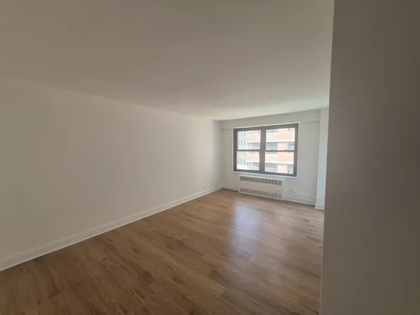415 Grand Street image 1 of 11