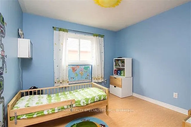 10 Treepark St #MAIN 2ND — Photo 11