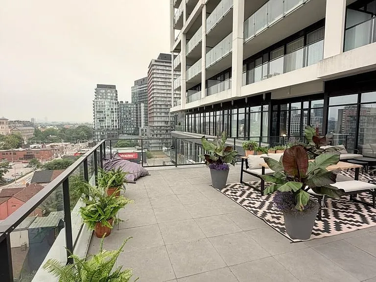 55 Ontario St #906 — Photo 18