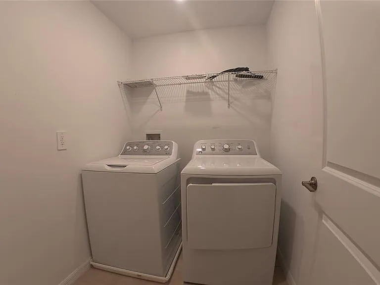 282 Amber Way — Photo 15