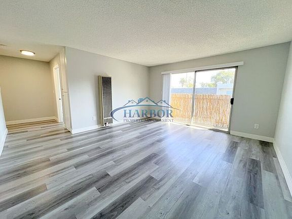 4th image of 2315 S Grand Ave APT 12