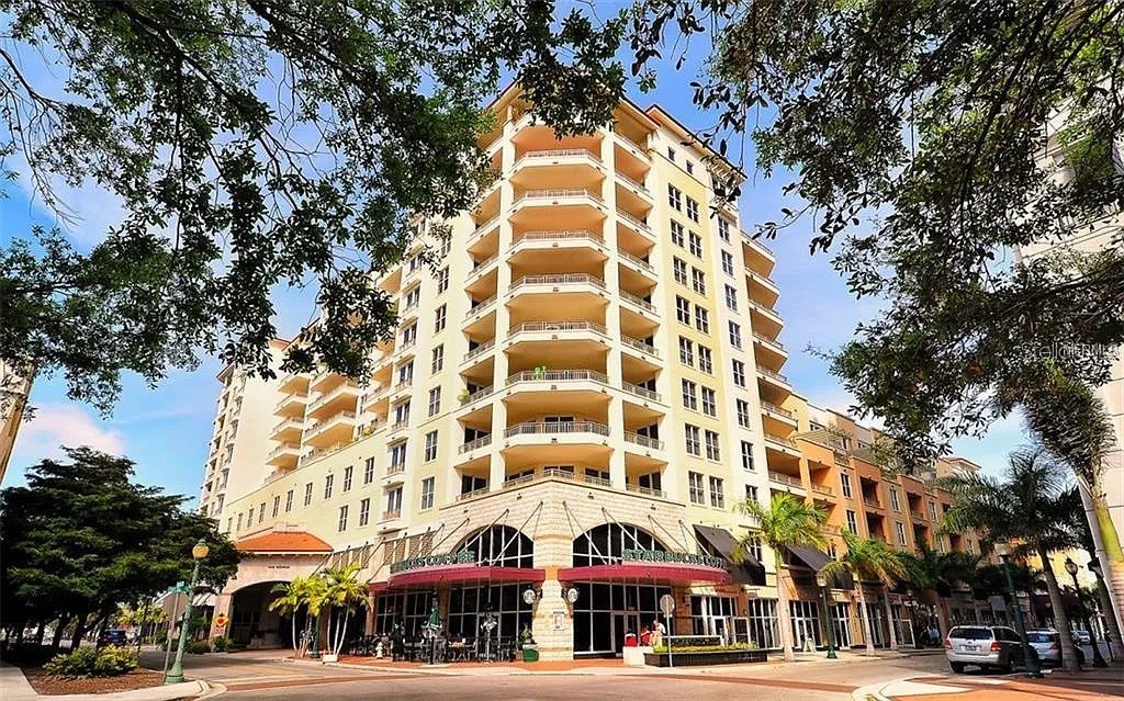 2 bed, 2.0 bath, 1115 sqft, $6,500 — Photo 1