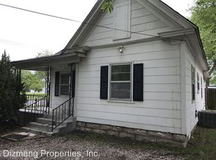 1936 N Rock Island Ave, Springfield, MO 65803