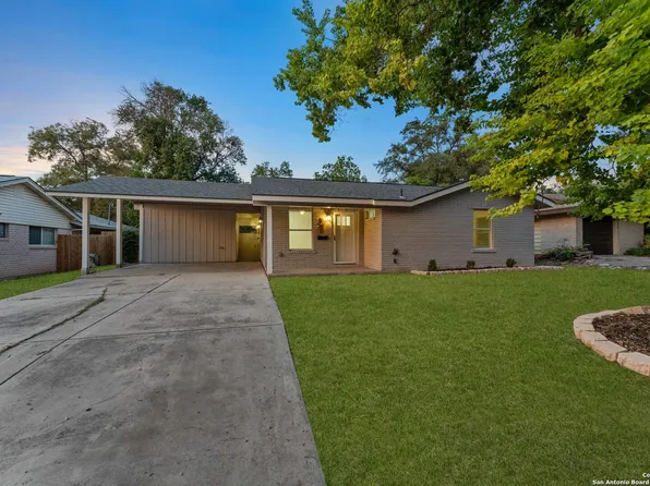 307 Dawnridge Dr, San Antonio, TX 78213