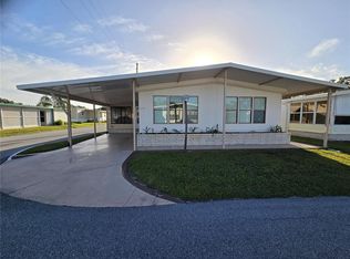 6252 Friendship Ln, Zephyrhills, FL 33542