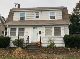 631 Locust St, Lockport, NY 14094