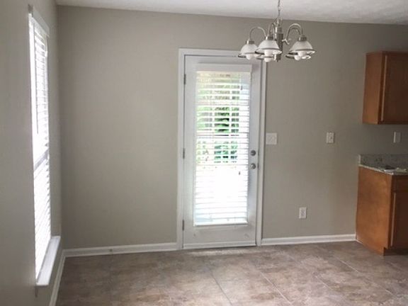 4th image of 5205 Sand Lake Dr