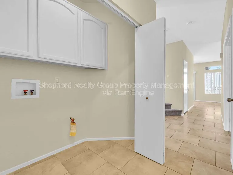 19944 Westerly Dr — Photo 14