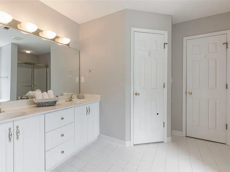 8 Candor Pl — Photo 15