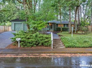 2156 NW Woodland Dr, Corvallis, OR 97330