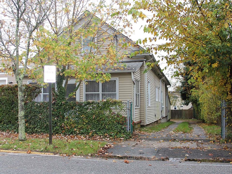 1st image of 327 Hamilton Avenue