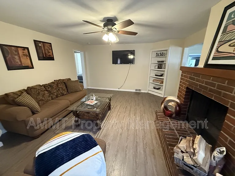 3149 Grove Ct SE — Photo 20