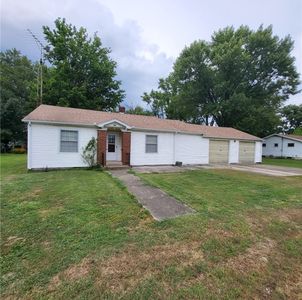 504 E Cincinnati St, Greenup, IL, 62428