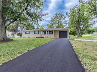 2475 E Wellsview Rd, Connersville, IN 47331