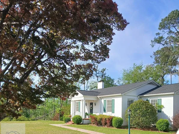 909 Center Dr, Vidalia, GA 30474