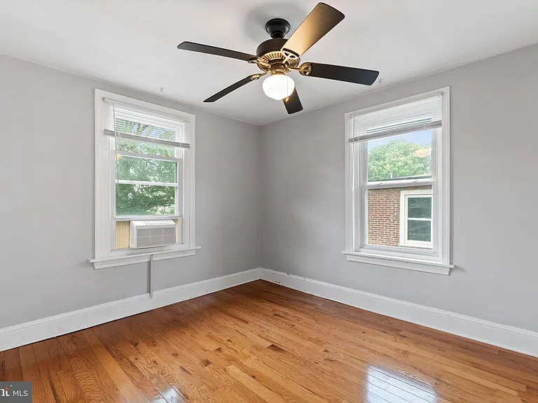 809 Ardmore Ave — Photo 30