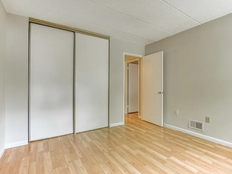 11564 Rolling Green Ct #101 — Photo 25