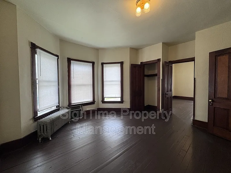 825 Hamilton Blvd #C