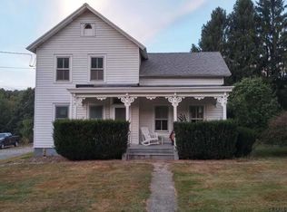 243 Plank Rd, Poestenkill, NY 12140