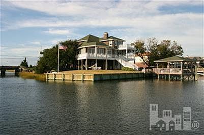1st image of 2 Pelican Drive