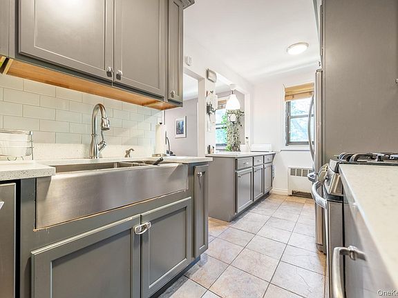 2nd image of 19916 21st Avenue #1336