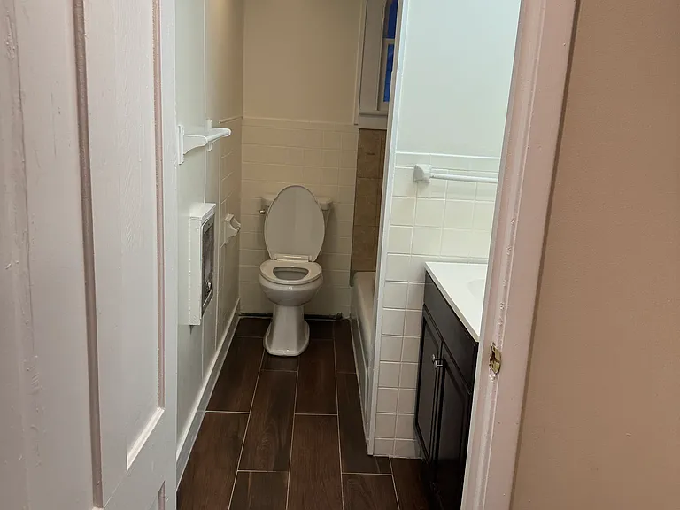 404 S Main St #2 — Photo 20