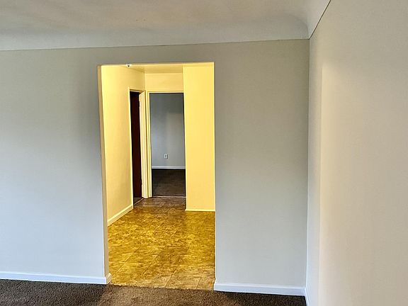 3rd image of 4163 Harrison Ave #10901603