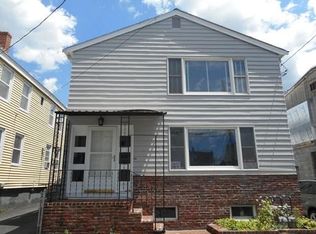 44 Cedar St, Lowell, MA 01852