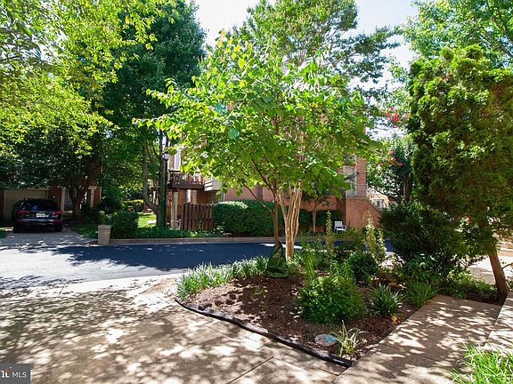 4th image of 4663 Kinsey Ln