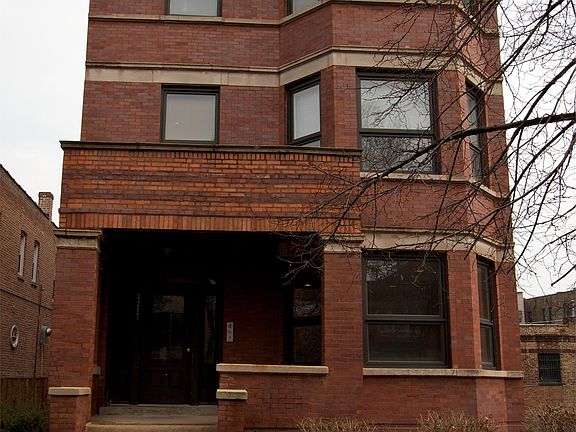 5th image of 3247 S Emerald Ave #17076403