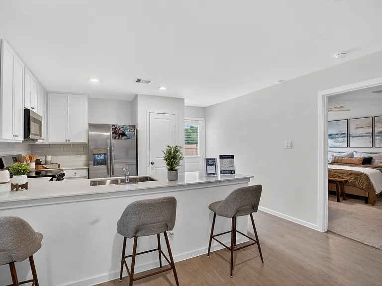 Overlook at Fairwater Rental Homes — Photo 4